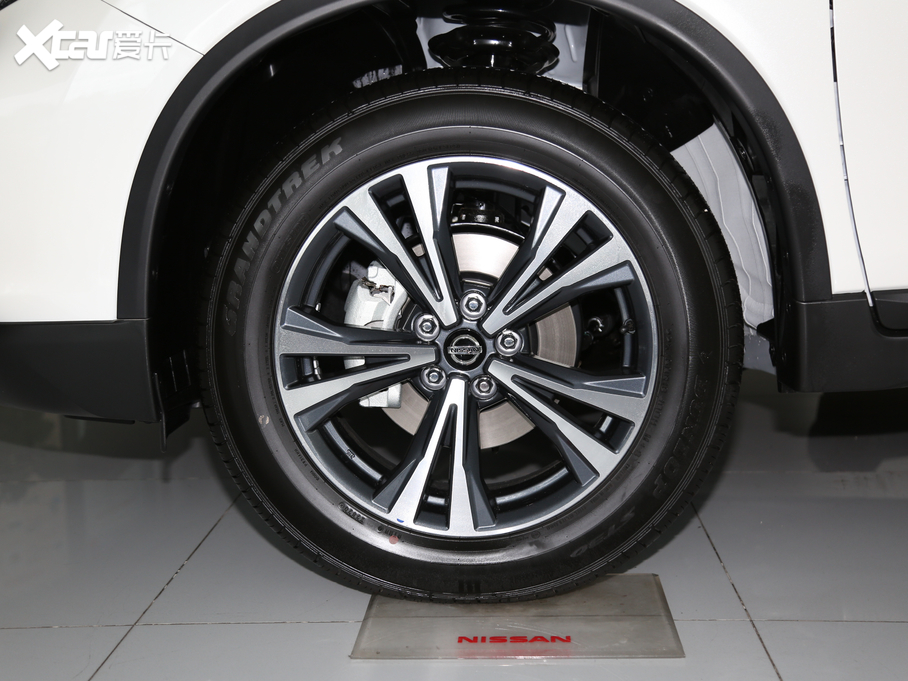 2021�����E 2.5L XL ITS CVT�����A�I���� 