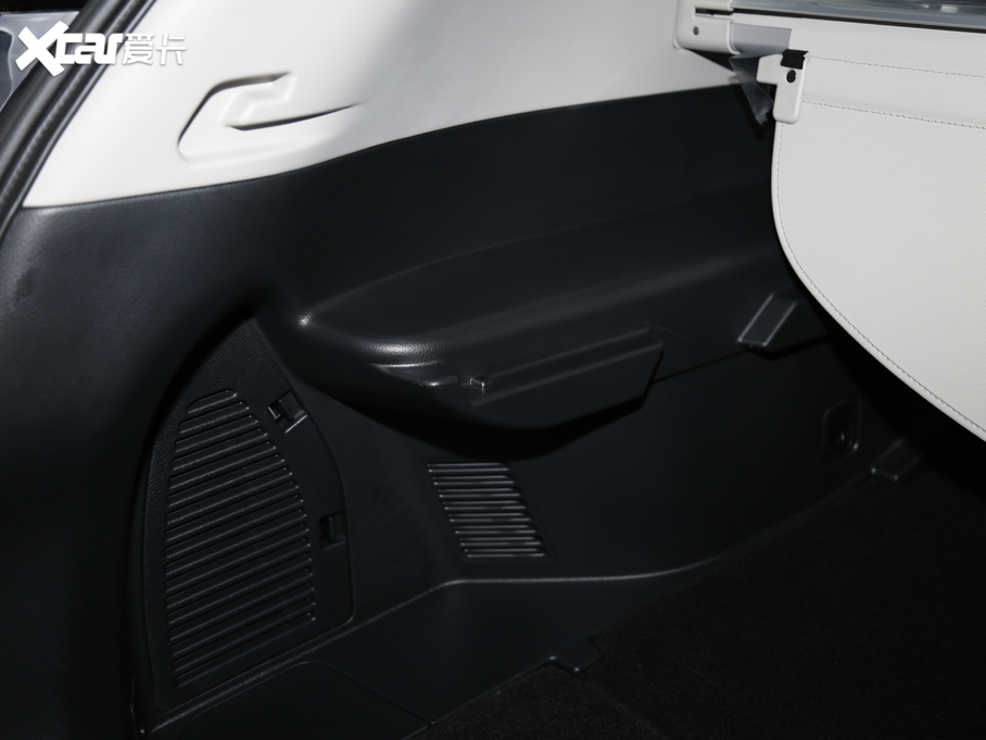 2021E 2.5L XL ITS CVTAI 