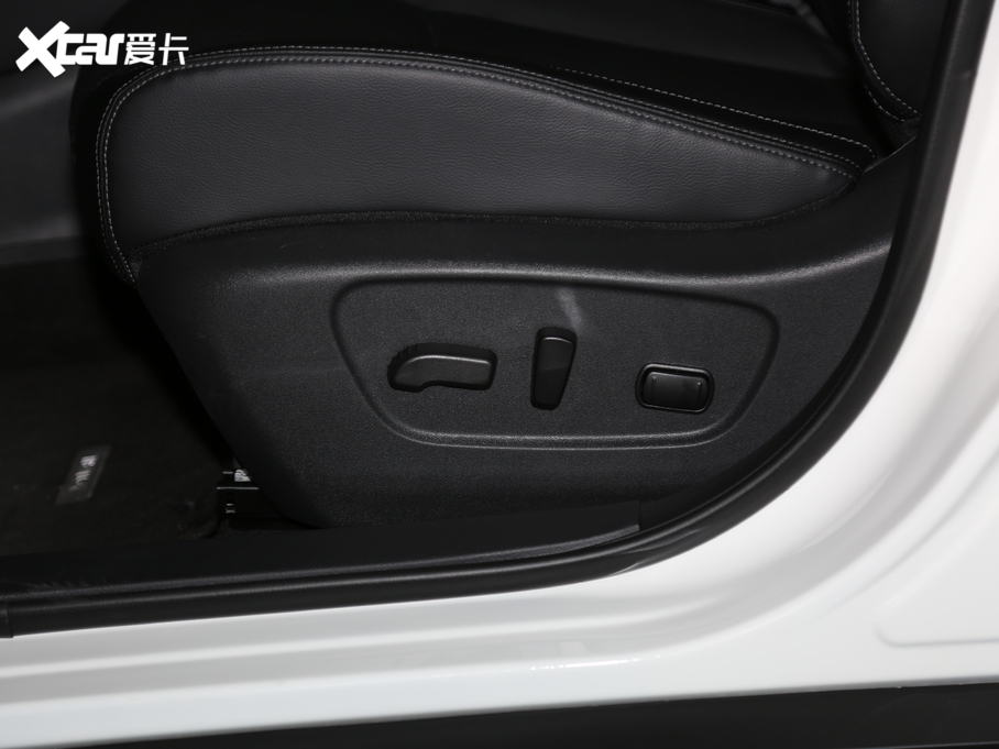 2021E 2.5L XL ITS CVTAI 