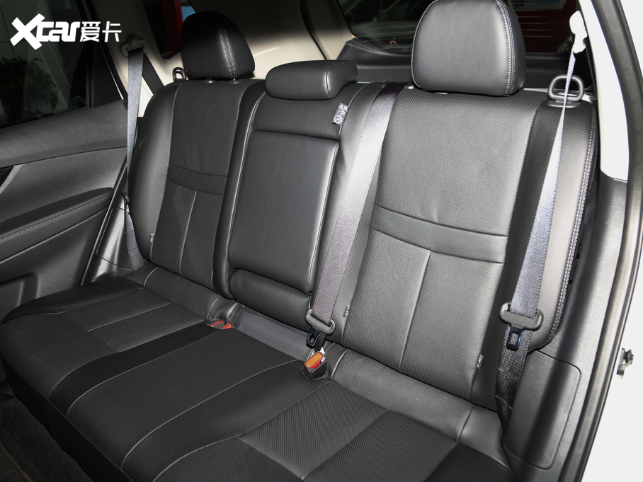 2021E 2.5L XL ITS CVTAI 