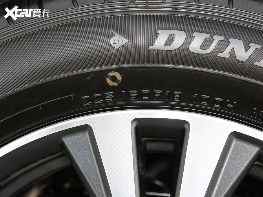 2021E 2.5L CVT 4WD XL ITSAo