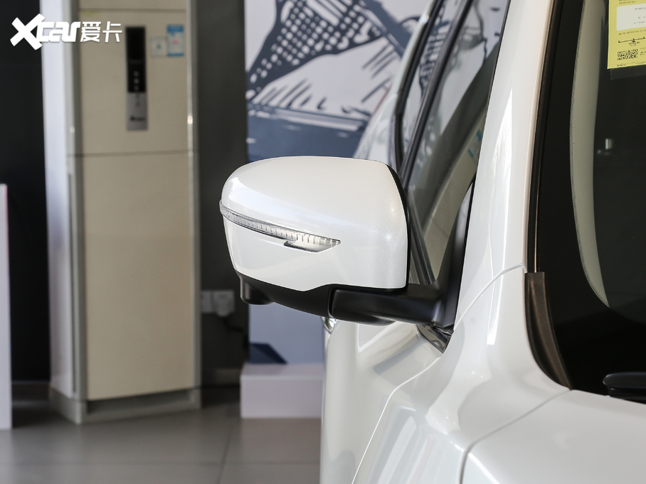 2021E 2.5L CVT 4WD XL ITSAo