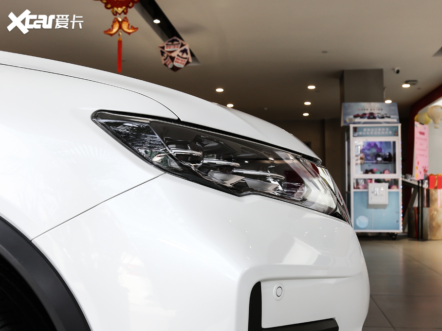 2021E 2.5L CVT 4WD XL ITSAo