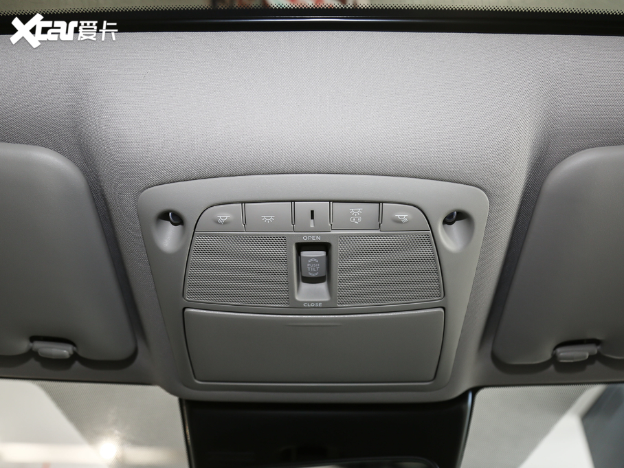 2021E 2.5L CVT 4WD XL ITSAo(j)