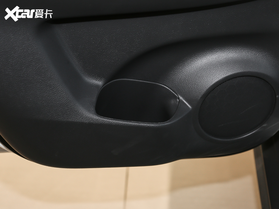 2021E 2.5L CVT 4WD XL ITSAo(j)