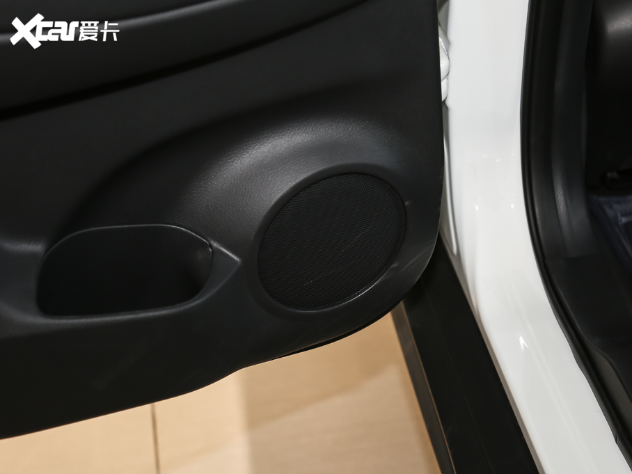 2021E 2.5L CVT 4WD XL ITSAo