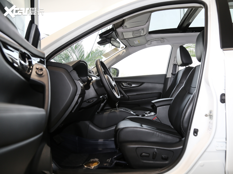 2021�����E 2.5L CVT 4WD XL ITS���A�o���