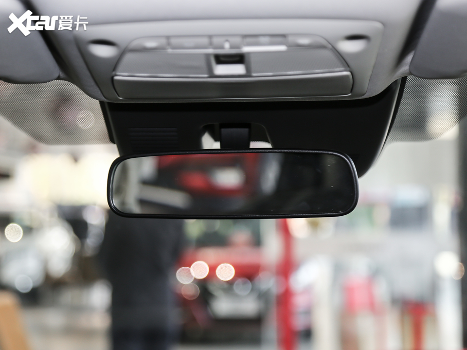 2021E 2.5L CVT 4WD XL ITSAo