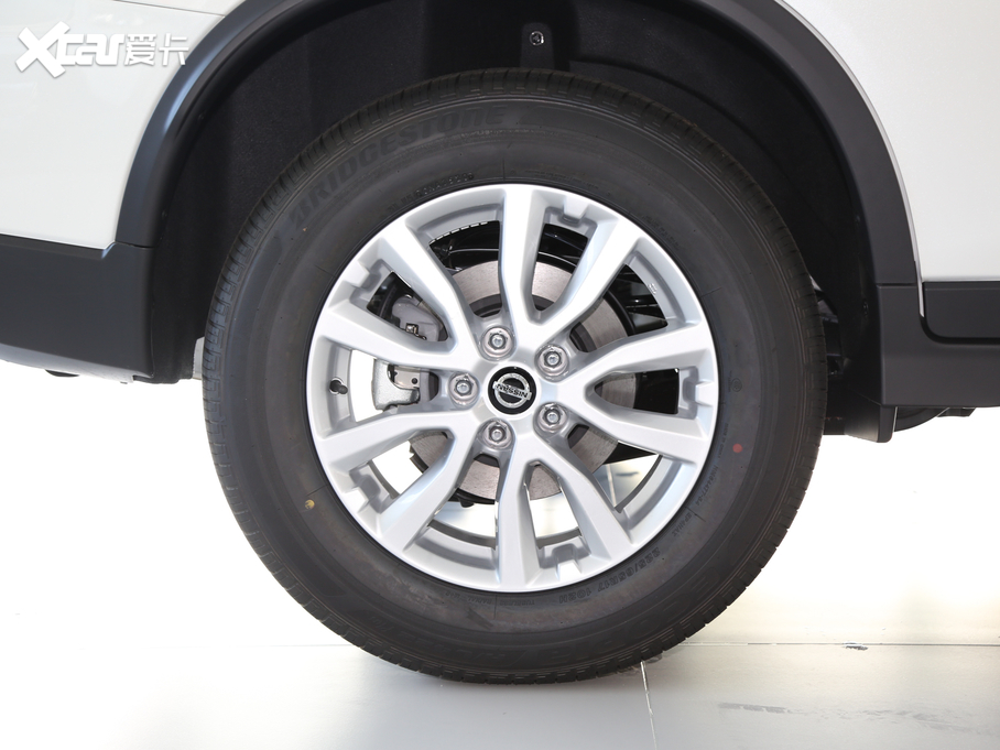 2021E 2.0L CVT 2WD XL Premiumo(j)