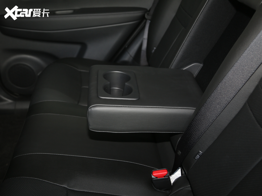 2021E 2.0L CVT 2WD XL Premiumo