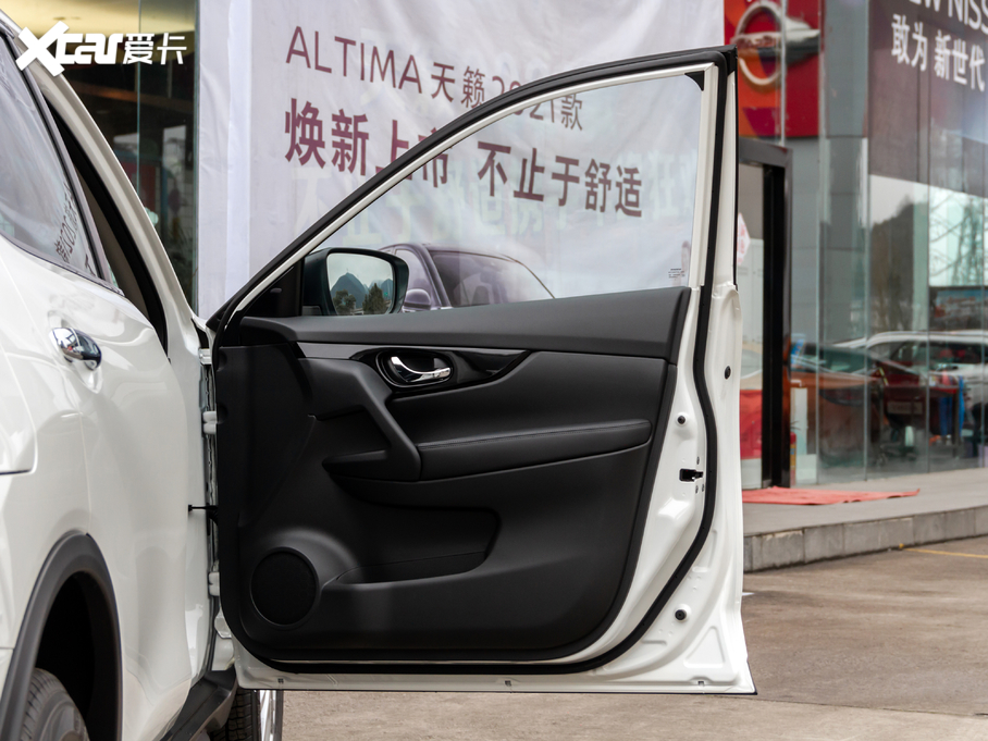 2021�����E 2.0L XL ITS 3rows CVT��������m��7��