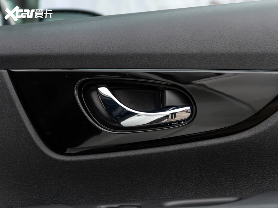 2021�����E 2.0L XL ITS 3rows CVT��������m��7��