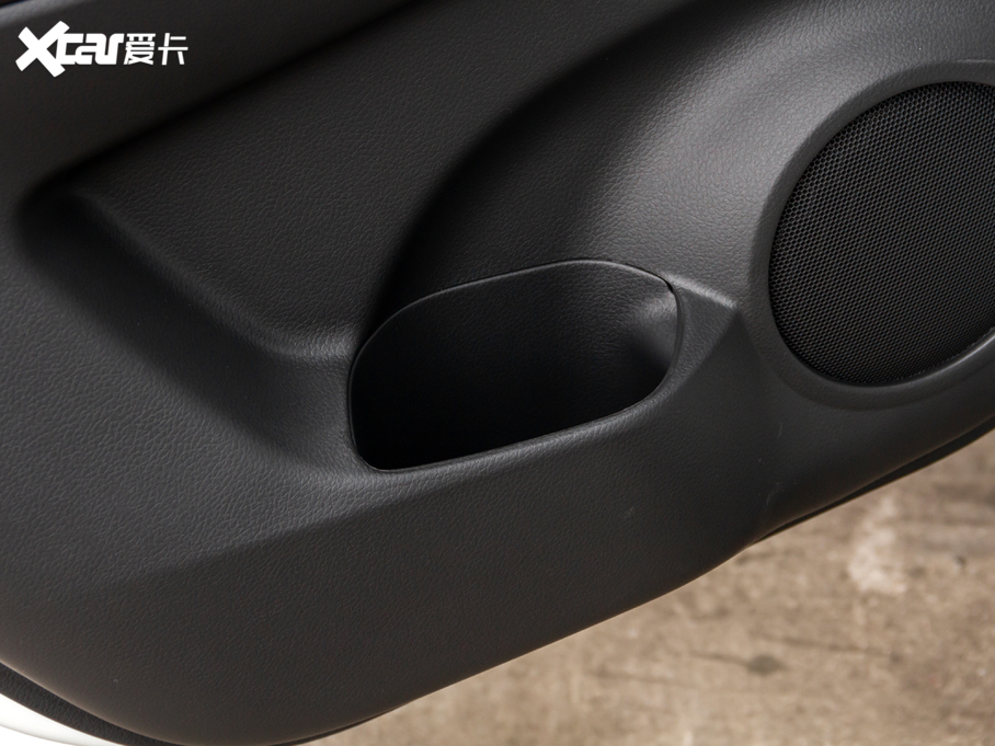 2021�����E 2.0L XL ITS 3rows CVT��������m��7��