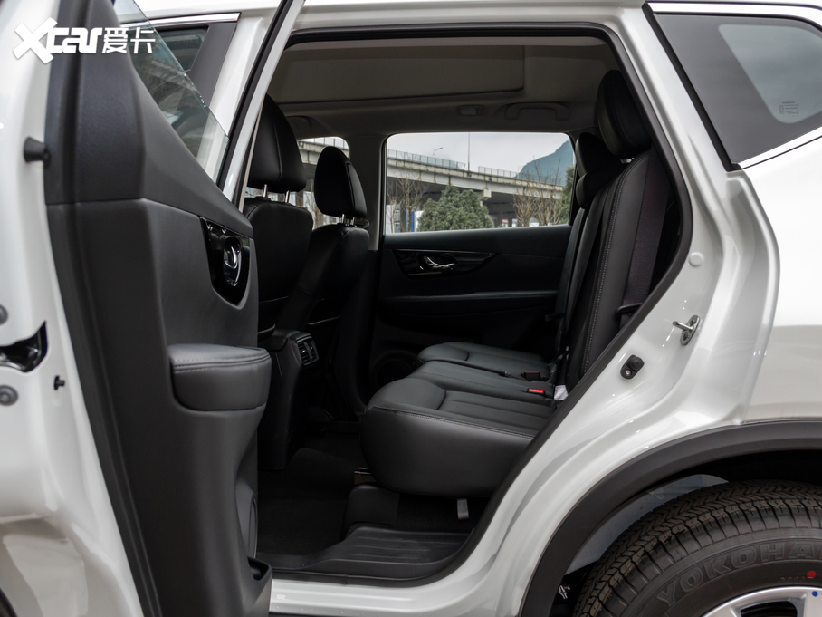 2021�����E 2.0L XL ITS 3rows CVT��������m��7��