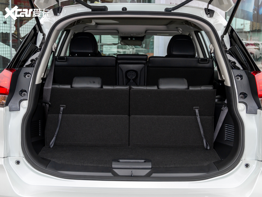 2021�����E 2.0L XL ITS 3rows CVT��������m��7��