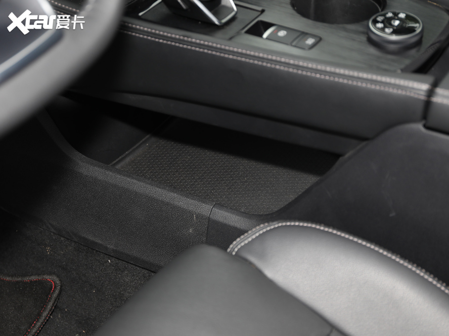 2021E VC-Turbo 300 CVT 4WD