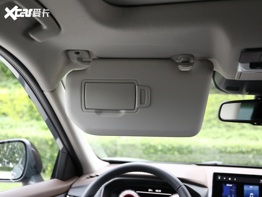 2021E VC-Turbo 300 CVT 4WD