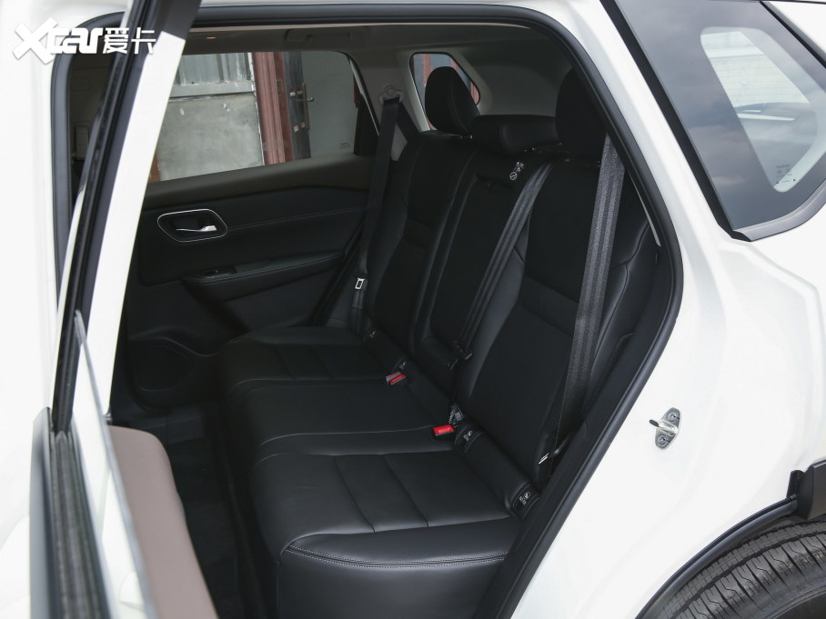 2021�����E VC-Turbo 300 CVT 2WD���A��