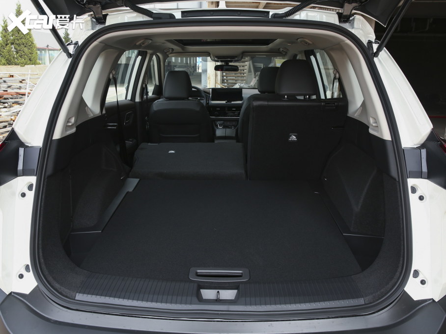 2021�����E VC-Turbo 300 CVT 2WD���A��