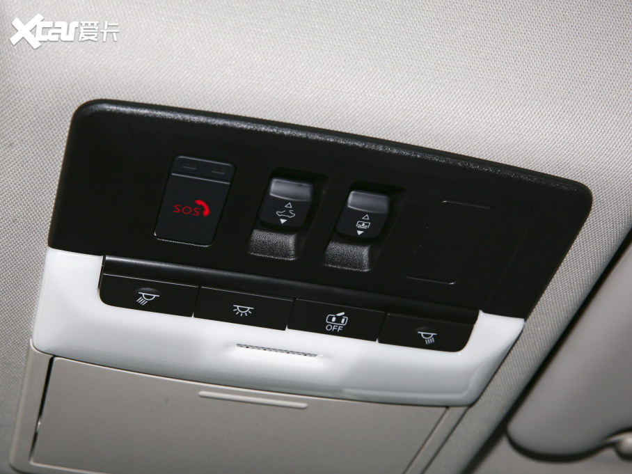 2021�����E VC-Turbo 300 CVT 2WD���A��