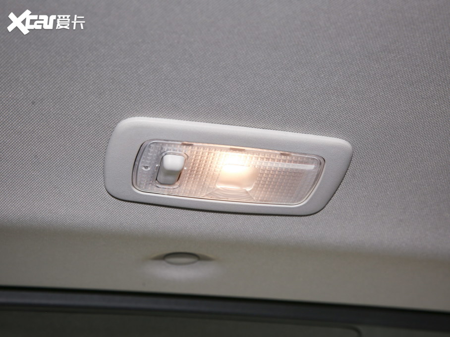 2021�����E VC-Turbo 300 CVT 2WD���A��