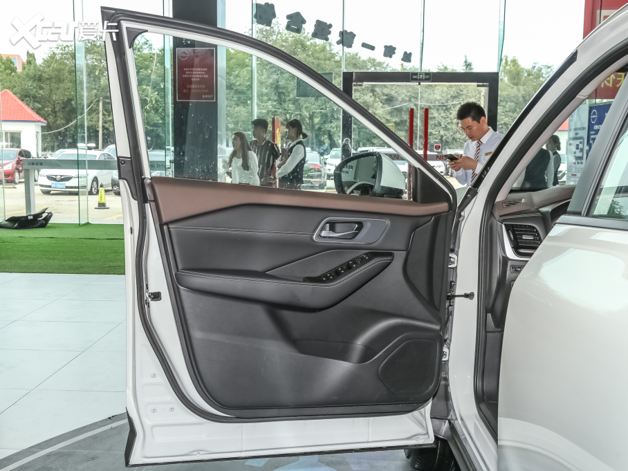 2021�����E VC-Turbo 300 CVT 2WD���m��