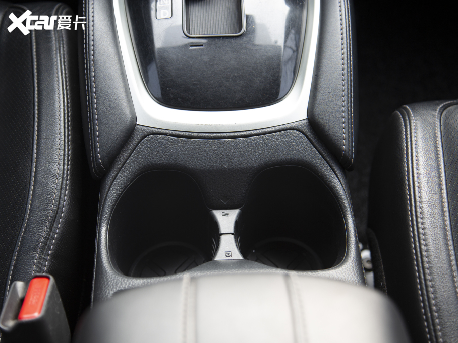 2022�����E �sҫ 2.0L �����������