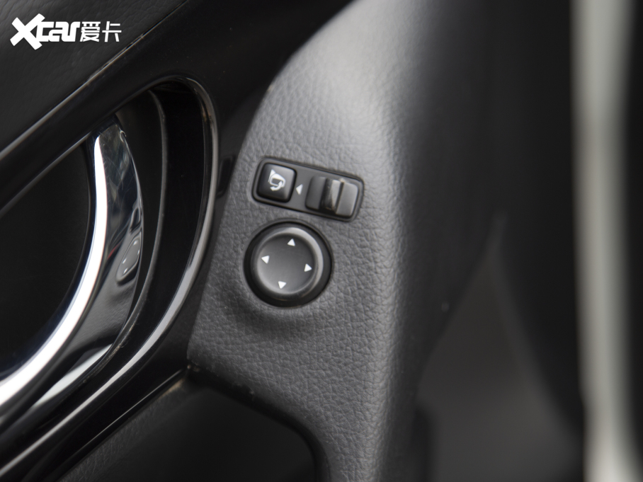 2022�����E �sҫ 2.0L �����������