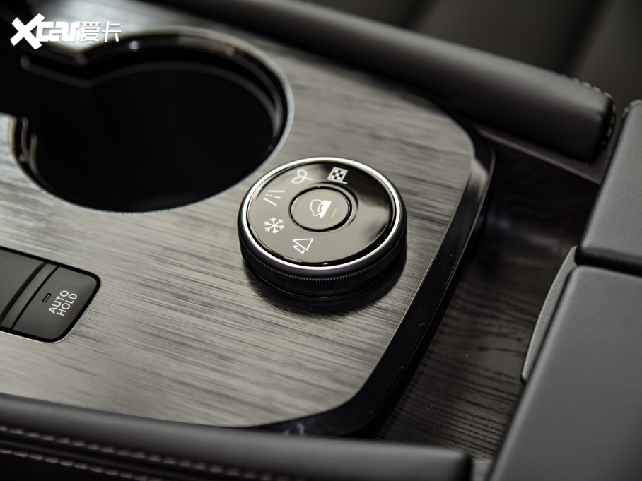 2021E VC-Turbo 300 CVT 4WD