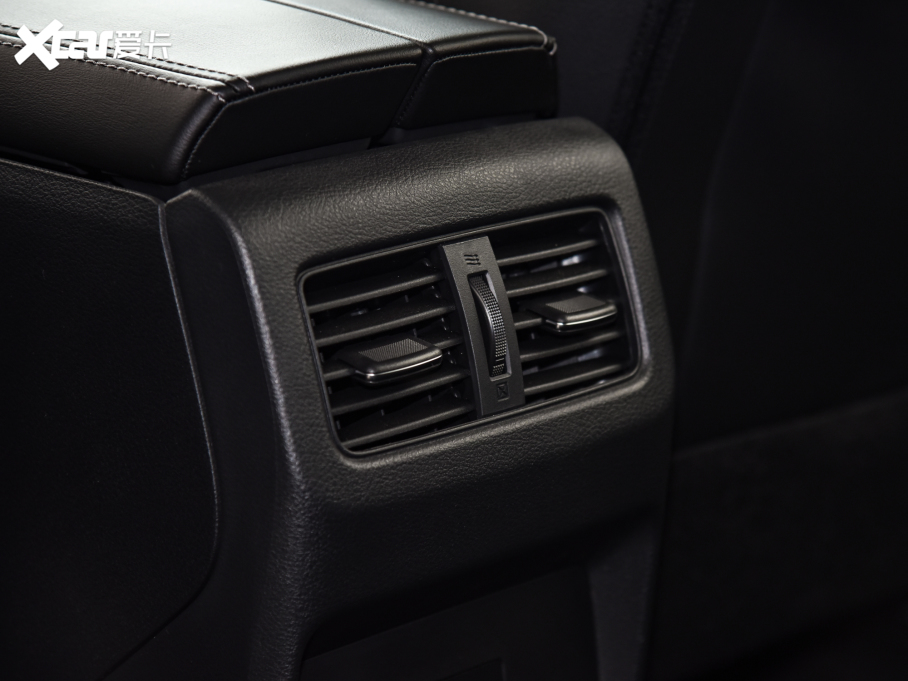 2021�����E VC-Turbo 300 CVT 4WD������