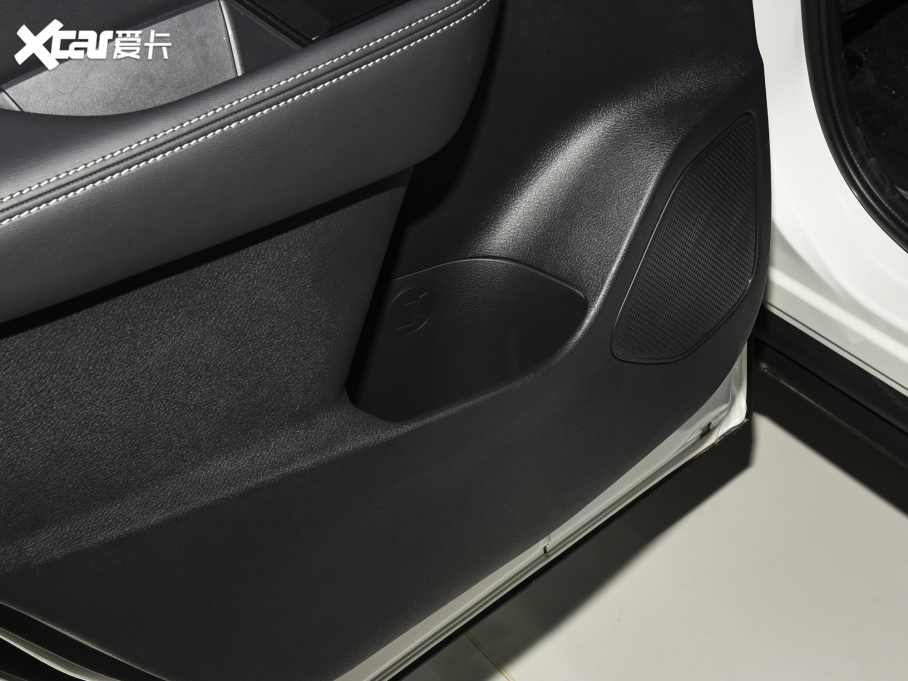 2021�����E VC-Turbo 300 CVT 2WD���A�� 7��