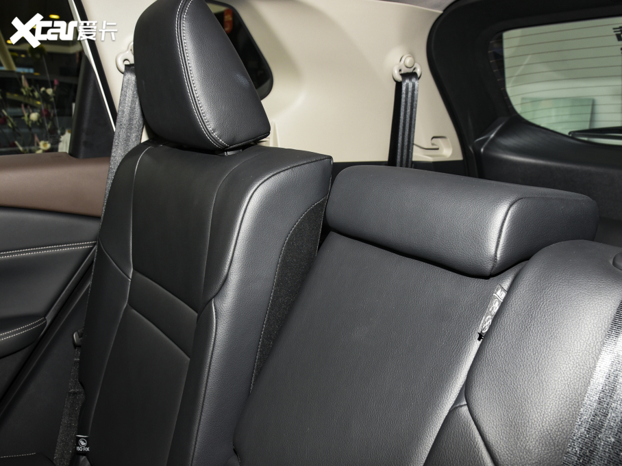 2021�����E VC-Turbo 300 CVT 2WD���A�� 7��