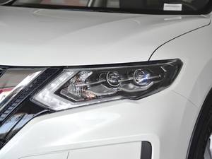 20212.0L XL Premium CVT(q)(lin) (x)(ji)^