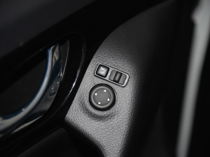 20212.0L XL Premium CVT g