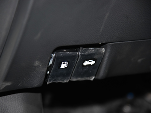 20212.0L XL Premium CVT g