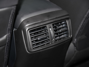 20212.0L XL Premium CVT g