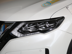 20212.5L XL ITS CVT(q)AI(lng)  (x)(ji)^