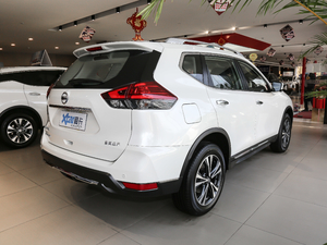 【2021款奇骏 2.5l cvt 4wd xl its豪华纪念版图片】