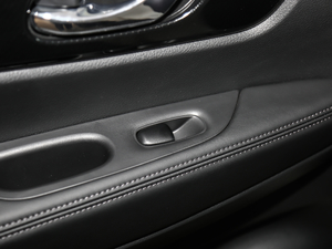 20212.5L CVT 4WD XL ITSAo g