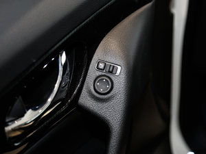 20212.5L CVT 4WD XL ITSAo п؅^(q)