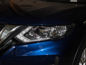 20212.0L CVT 2WD XL ITSmo(j) (x)(ji)^