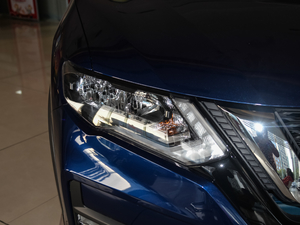 20212.0L CVT 2WD XL ITSmo(j) (x)(ji)^