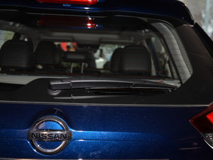 20212.0L CVT 2WD XL ITSmo(j) (x)(ji)^