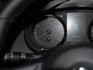 20212.0L CVT 2WD XL ITSmo п؅^