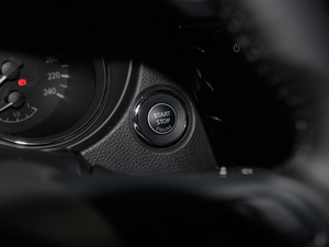 20212.0L CVT 2WD XL ITSmo п؅^