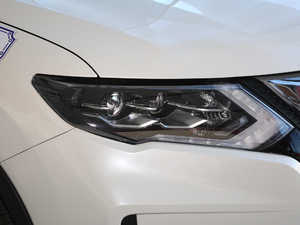 20212.0L CVT 2WD XL Premiumo ^