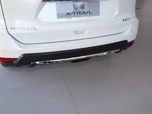 20212.0L CVT 2WD XL Premium ϸ