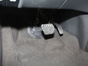 20212.5L XL ITS 3rows CVT(q)AI(lng) 7 g