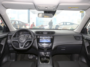 2021款2.5L XL ITS 3rows CVT四驱豪华领航版 7座 内饰全景