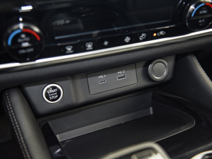 2021VC-Turbo 300 CVT 4WD п؅^